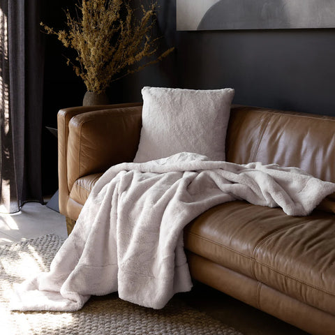 Frida Faux Fur Throw in Snow