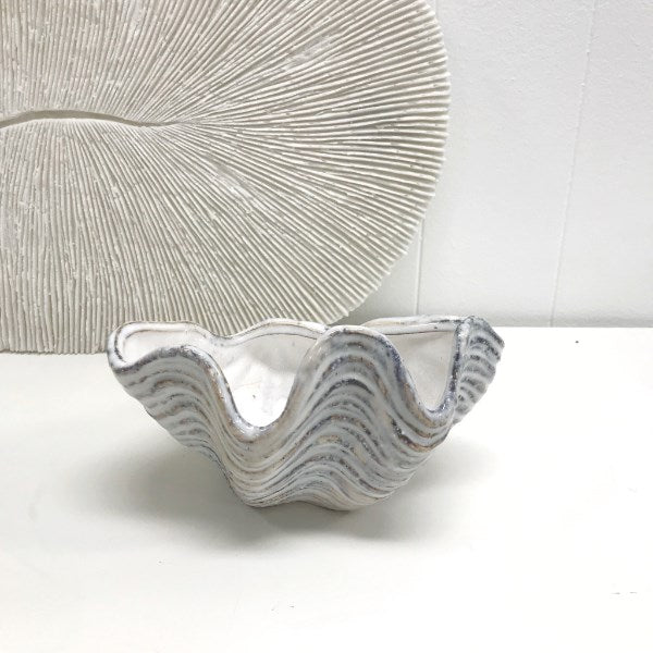 Ceramic glazed shell dish, small